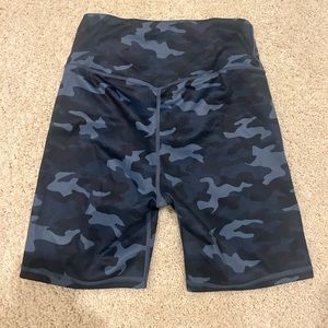 navy camo biker shorts